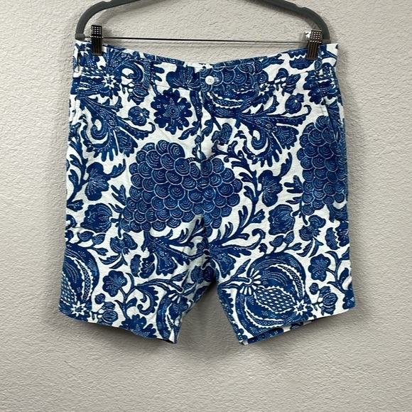 J McLaughlin Floral Cotton Chino Shorts Vacation Blue - Picture 1 of 10